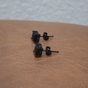 Zales Elegant Black Stud Earrings For Men